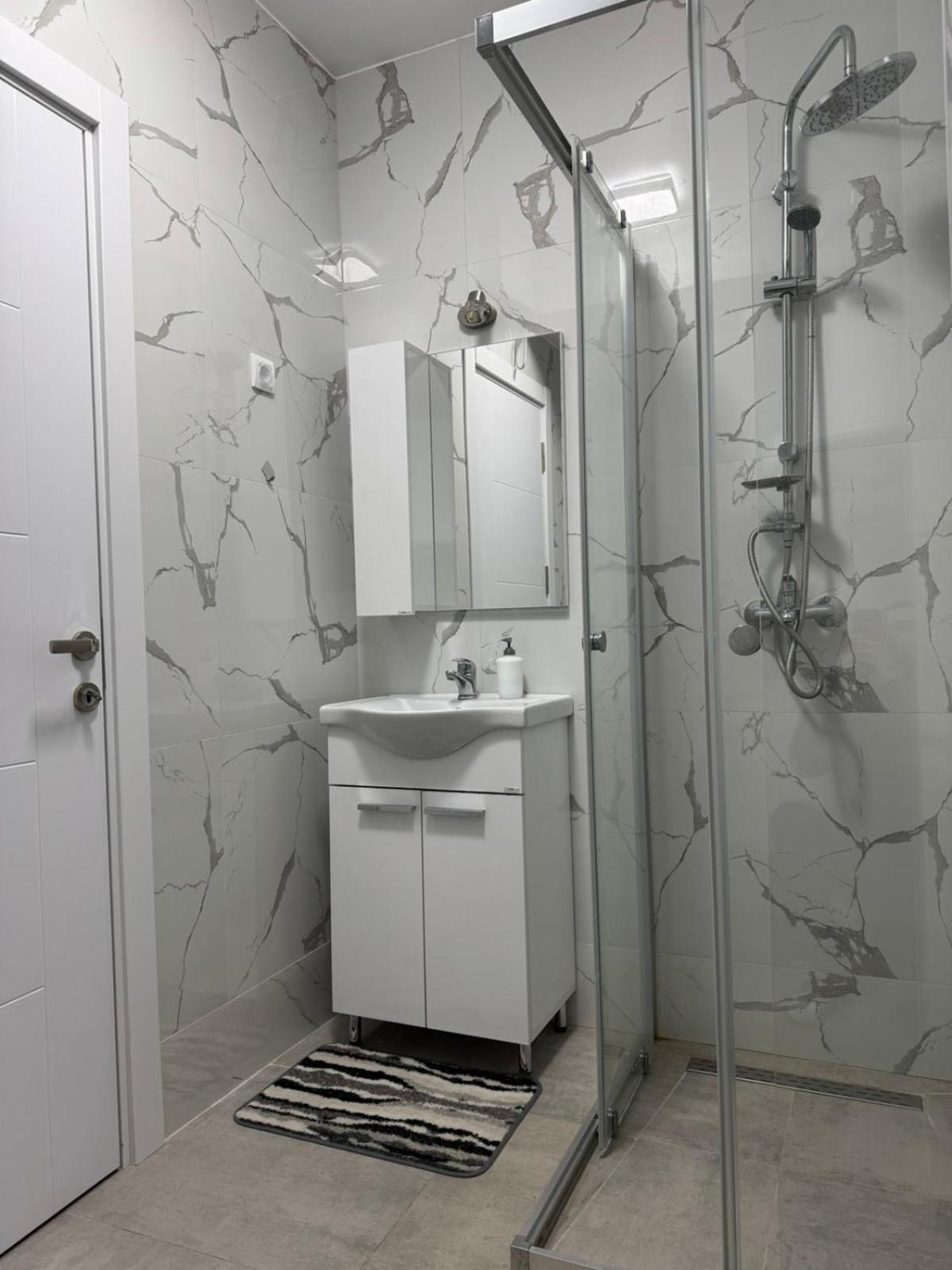 Apartment B&S Szkopje Kültér fotó